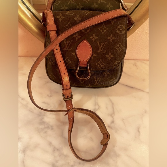 Louis Vuitton Handbags - ♥️ Louis Vuitton St. Cloud Crossbody MM♥️